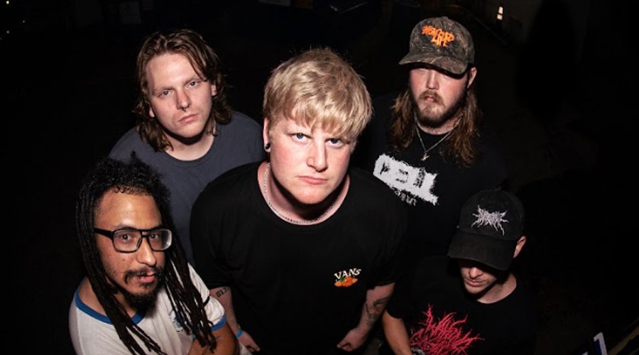 Tactosa Debut “The Bleeding Machine” Featuring Zak Vargas Of Elysia
