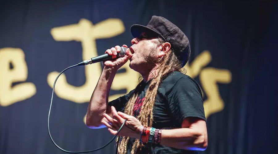 Circle Jerks Call for “An Army of Luigis” During Coachella 2025 Set
