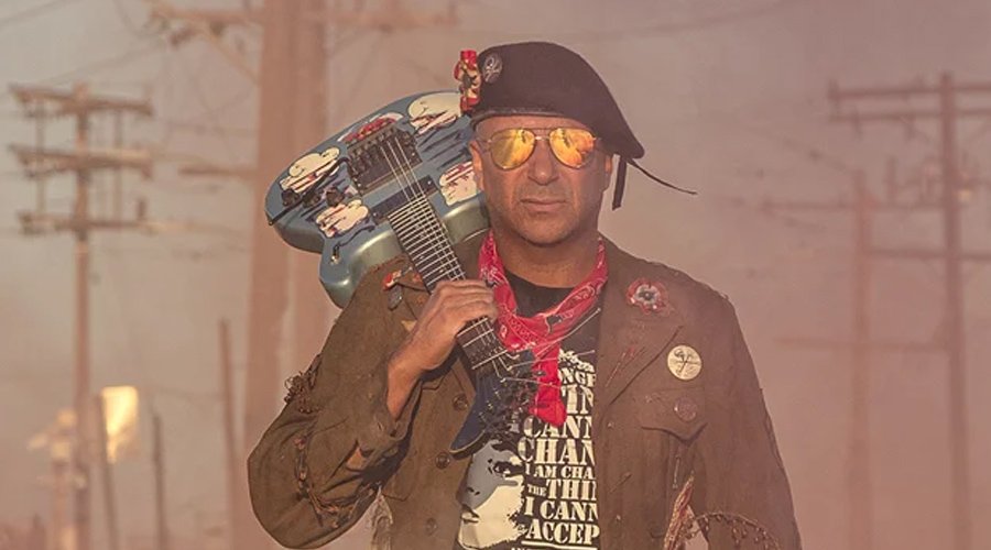 TOM MORELLO Teams Up With BEARTOOTH In ‘Final Fantasy XIV’ On New Song “Everything Burns” The Mosh Network - Tom Morello promo photo 2025