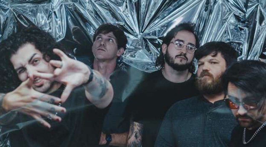 EVERYONE DIES IN UTAH Debut New Single “It’s Not Me, It’s You”