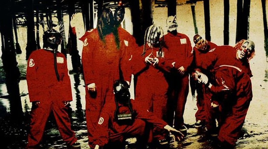 SLIPKNOT Widely Release 25th Anniversary Deluxe Reissue of Landmark Debut Album The Mosh Network - Slipknot original promo photo by Dean Karr
