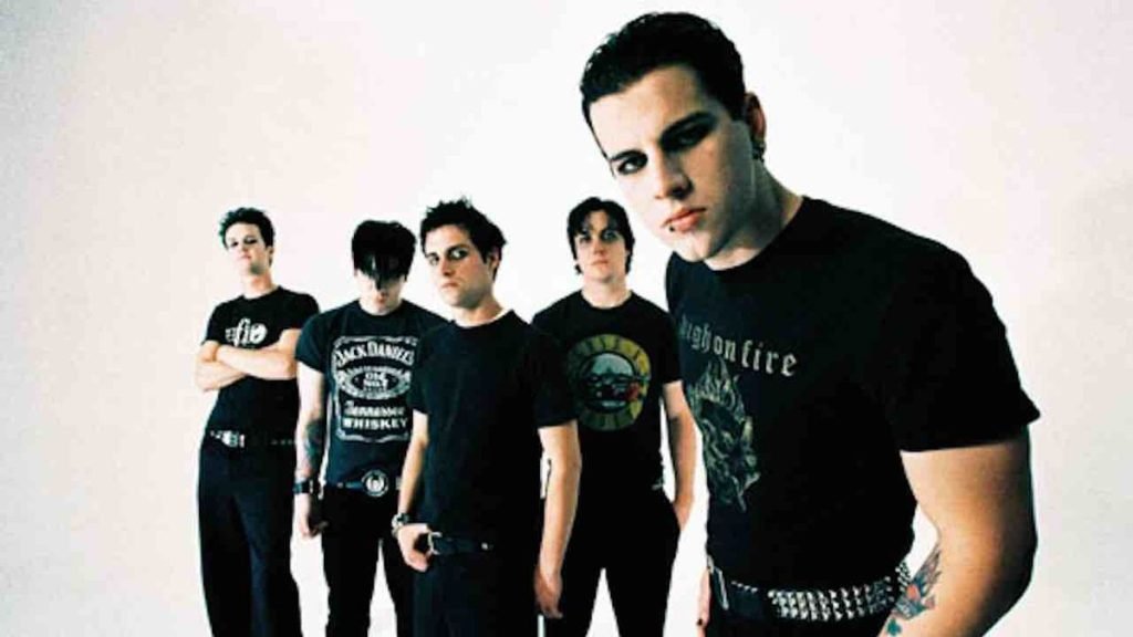 Avenged Sevenfold’s “Unholy Confessions” From ‘Waking The Fallen’ Hits Platinum In the U.S. The Mosh Network - Avenged Sevenfold band promo from the 'Waking The Fallen' album cycle.