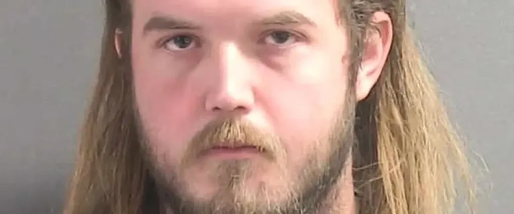 The Mosh Network - Ex-Peacemaker/Tactosa guitairs mugshot from child porn arrest