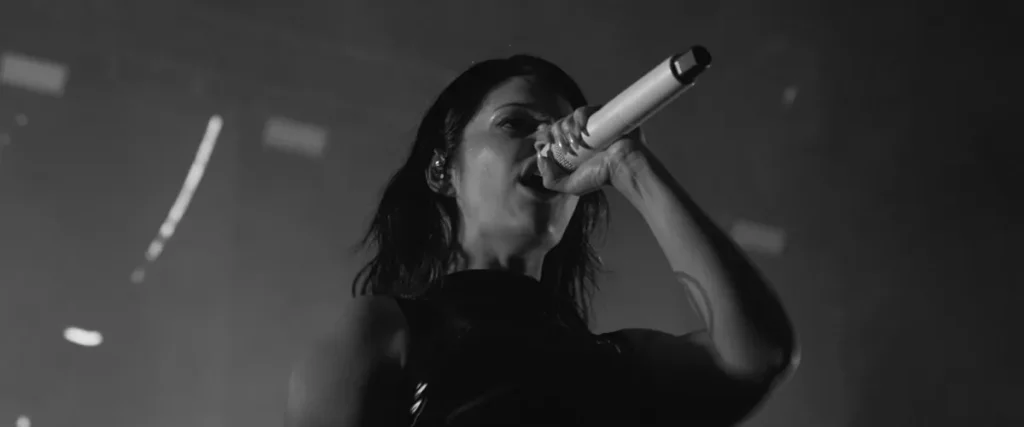 Spiritbox Share “Soft Spine” Live Video From Recent Ontario, CA Show The Mosh Network - Spiritbox live 2025