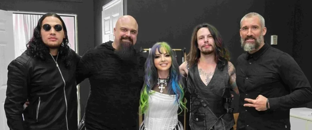 The Mosh Network - Ignescent with Sevendust's Clint Lowery.