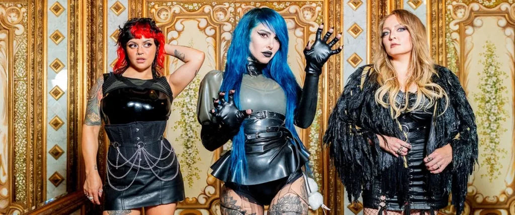 Stitched Up Heart and Conquer Divide Join Forces on Fierce New E-Girl Anthem “GLITCH BITCH” The Mosh Network - Stitched Up Heart and Conquer Divide co-promo photo for 'Glitch Bitch' 2026