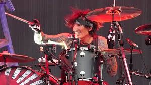Sexual Assault Lawsuit Against Mötley Crüe’s Tommy Lee Revived Under New California Law