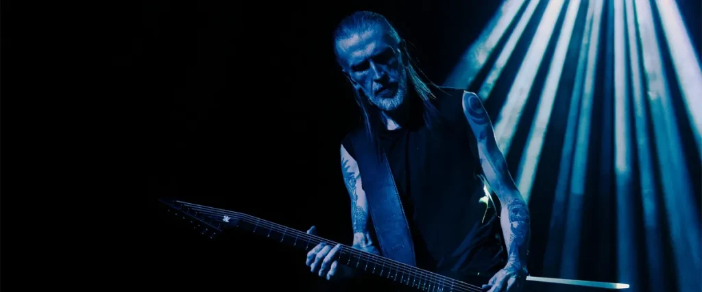 Paradise Lost’s Gregor Mackintosh Addresses Weight Loss, Cites “Ongoing Health Issues” The Mosh Network - Gregor Mackintosh of Paradise Lost live