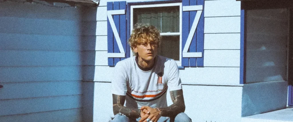 MGK Debuts Nü-Metal Collab with Limp Bizkit’s Fred Durst Live In Perth The Mosh Network - MGK reflecting on his failed attempt to go bar for bar with Eminem. 2025