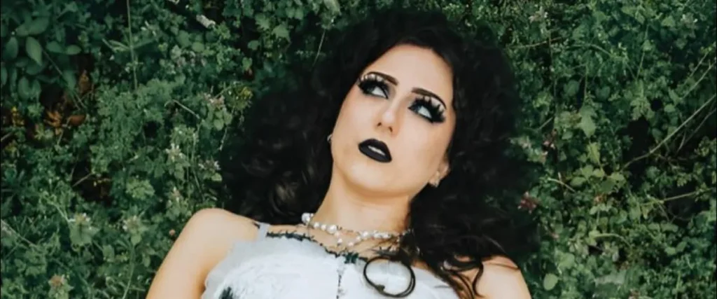 The Mosh Network - Magdalene Rose