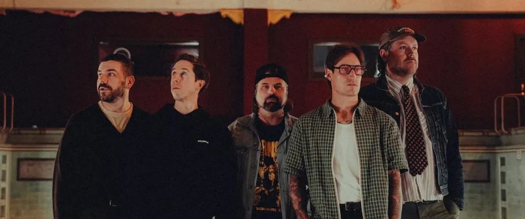 Silverstein & Story Of The Year Announce Summer Co-Headlining ‘Camp Screamo Tour’ Across The U.S. The Mosh Network - Silverstein 2026