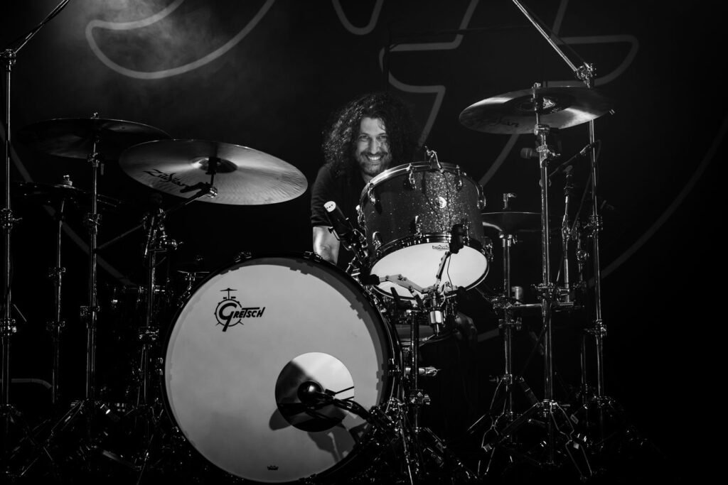 Foo Fighters Drummer Ilan Rubin Named In New Cross-Complaint Amid Q Drum Co. Legal Dispute The Mosh Network - IIan Rubin