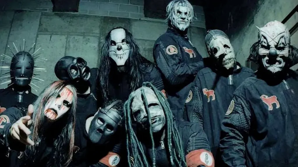 Slipknot’s ‘Iowa’ To Be Explored In New Unauthorized Book Arriving This August The Mosh Network - Slipknot 2001