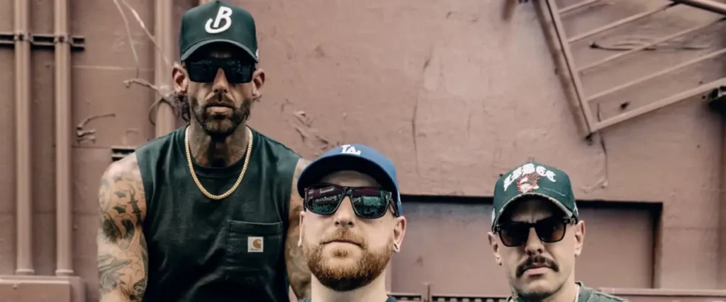 Lakeview Team With The Ghost Inside’s Jonathan Vigil For New Single “Kill Me First” The Mosh Network - Lakeview and The Ghost Inside's Jonathan Vigil