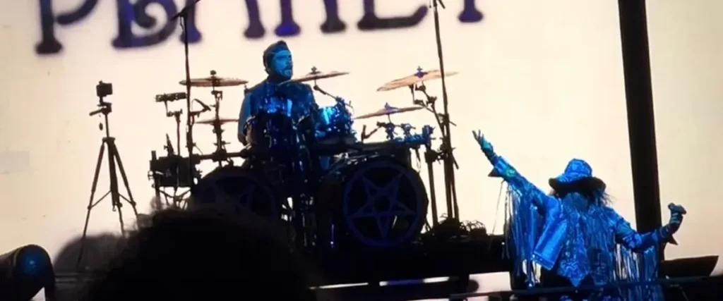 Cruel Hand’s Ryan Goff Steps In Behind The Kit For Rob Zombie The Mosh Network - Ryan Goff drumming for Rob Zombie